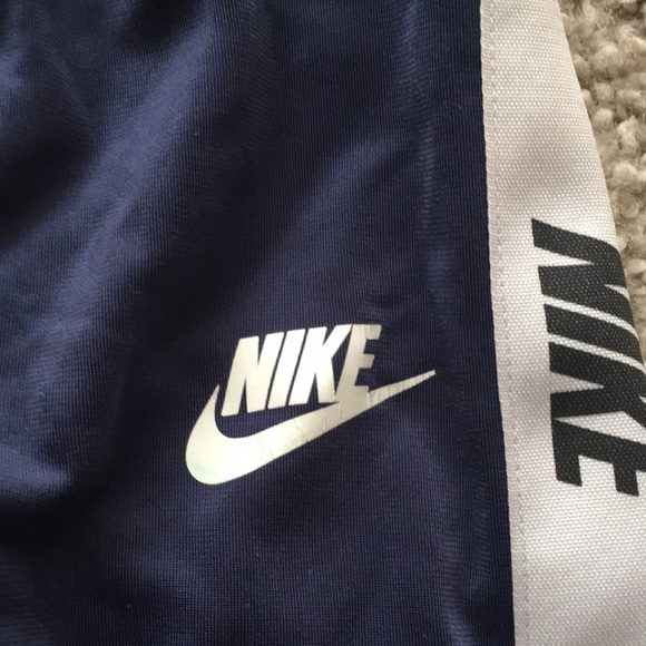 Nike 2 piece matching set “track suit” 3T - Picture 6 of 7